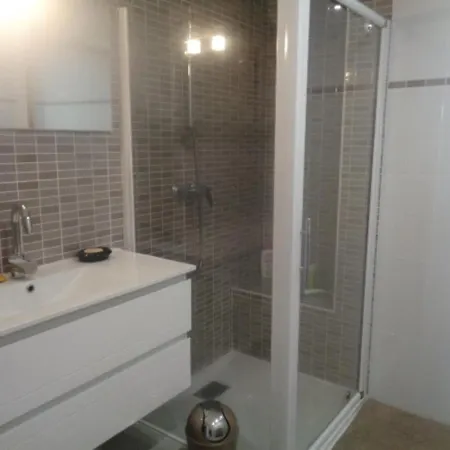 Apartmán T3 Centre - Plage, Parking, Wifi, Terrasse, Proche Gare - Fr-1-374-121 *