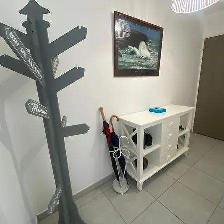 아파트 T3 Au Coeur D'arcachon, A 50m De La & 300m De La Gare, Parking Et Wifi Inclus - Fr-1-374-121